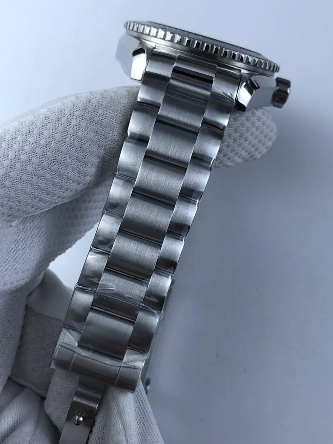 오메가 플래닛오션 블랙 오렌지 다이얼