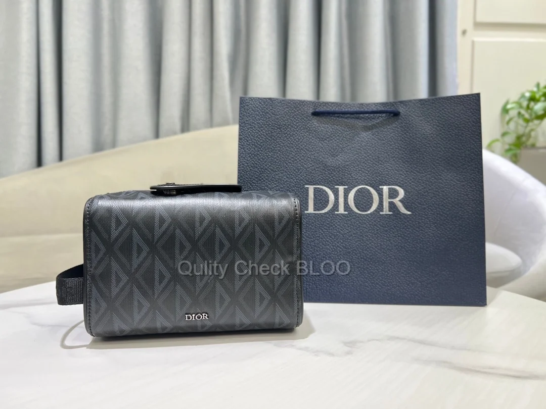 디올 다이아몬드 Lingot 토일레트리 케이스 블랙