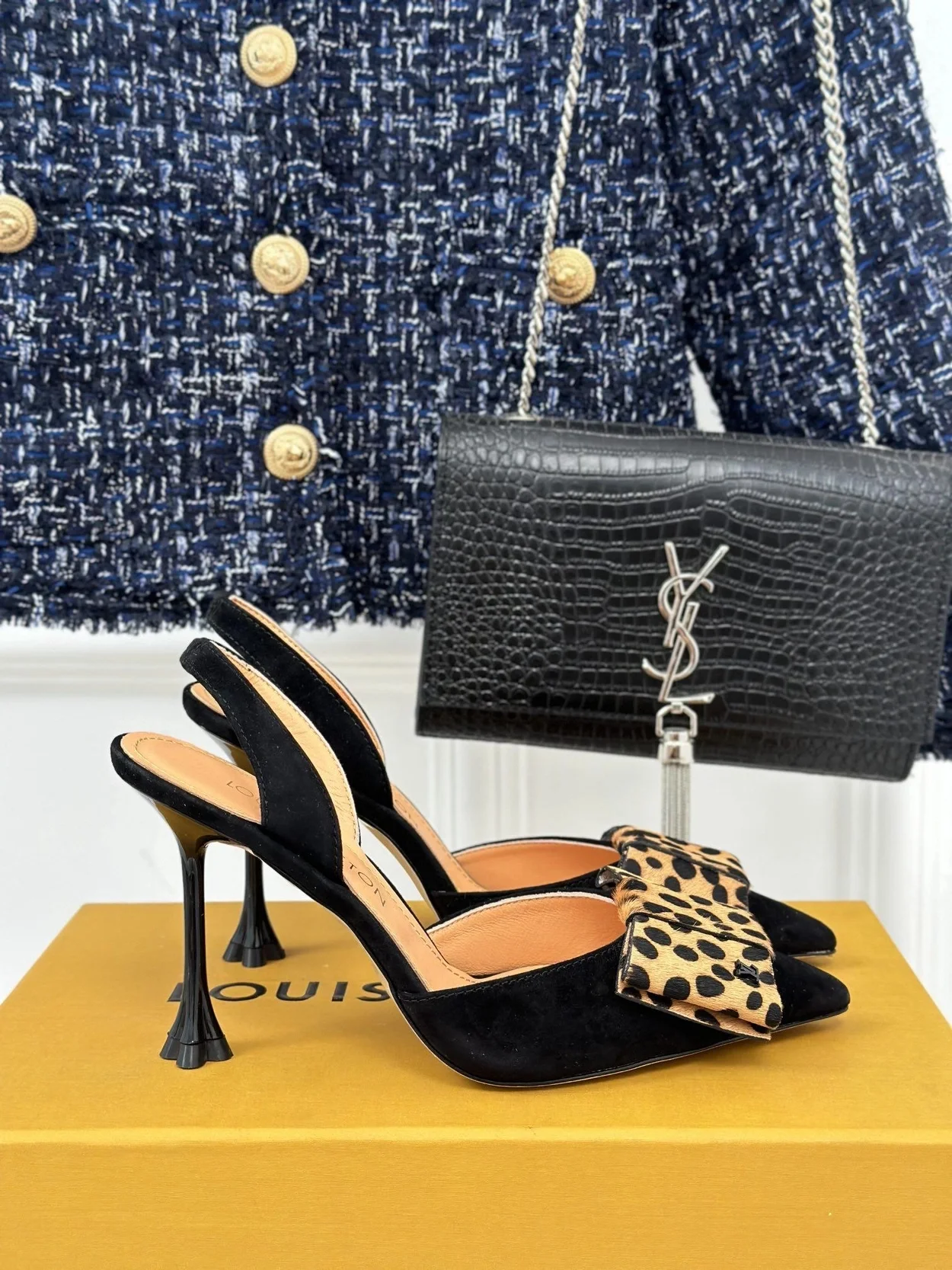 루이비통 리본 블라썸 슬링백 펌프스 블랙