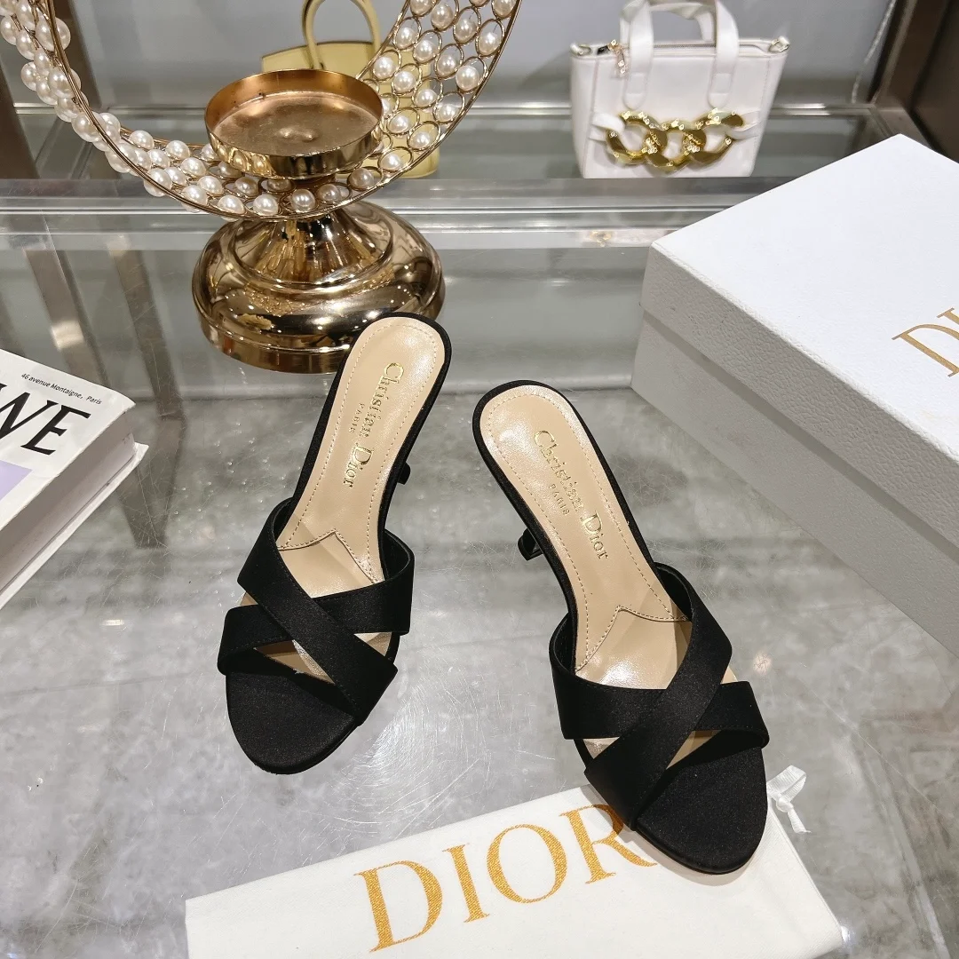 디올 Tribales 뮬 힐 블랙 새틴