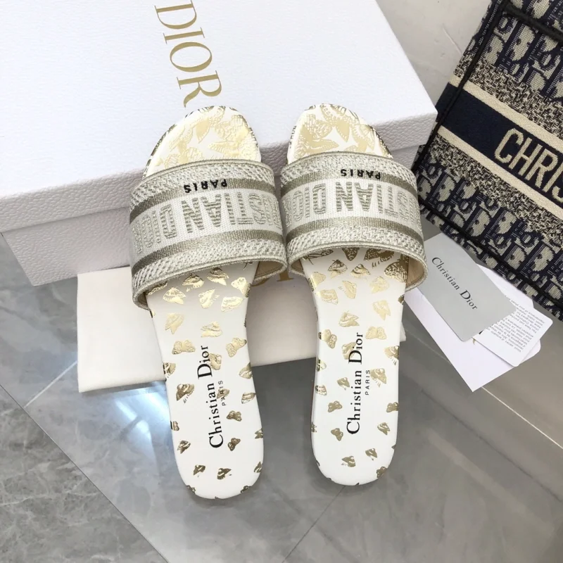 디올 Dway 뮬 베이지