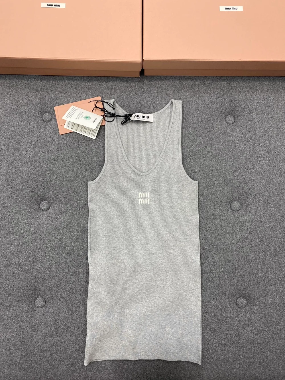 미우미우 코튼 니트 탱크 탑