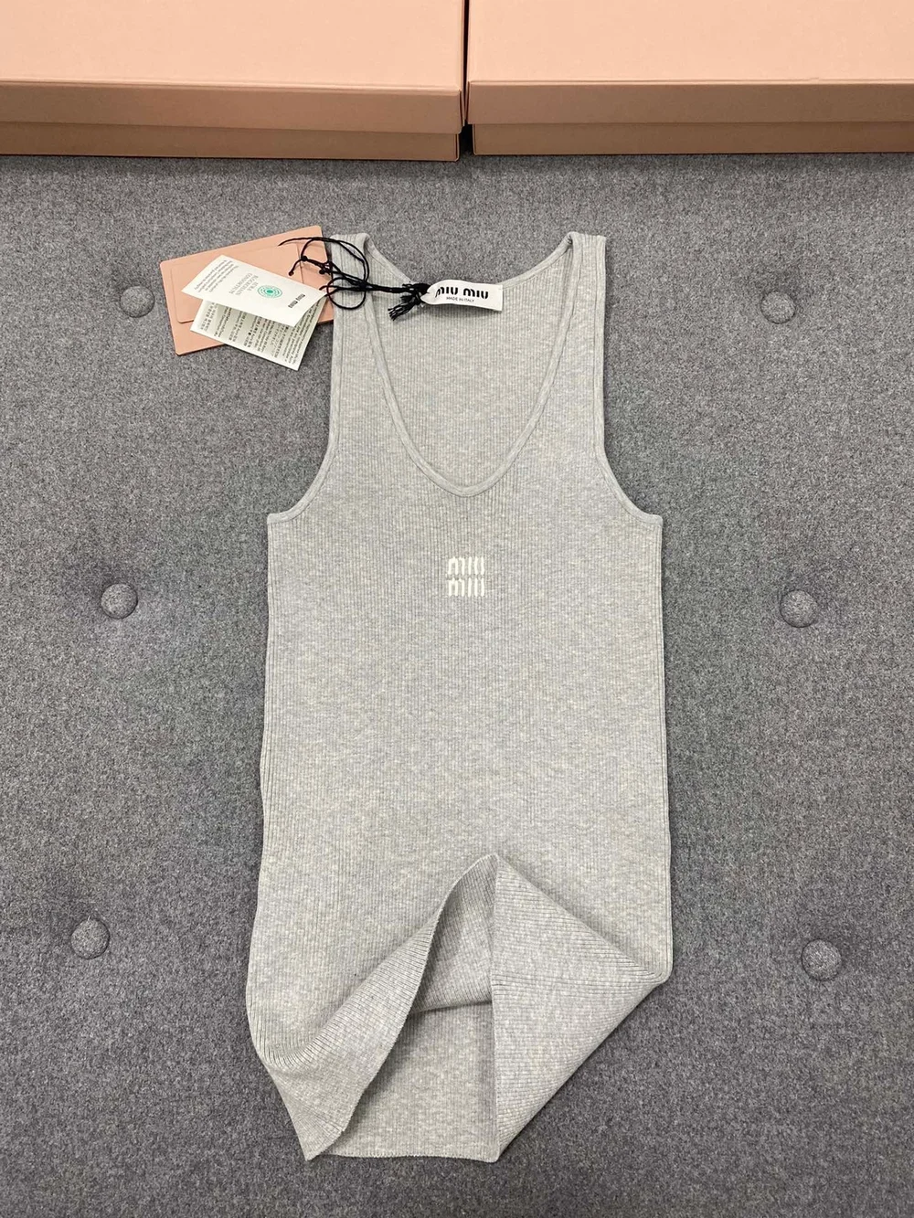 미우미우 코튼 니트 탱크 탑