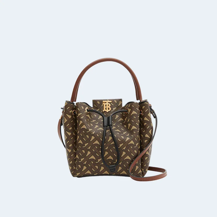 버버리 모노그램 E캔버스 크로스백