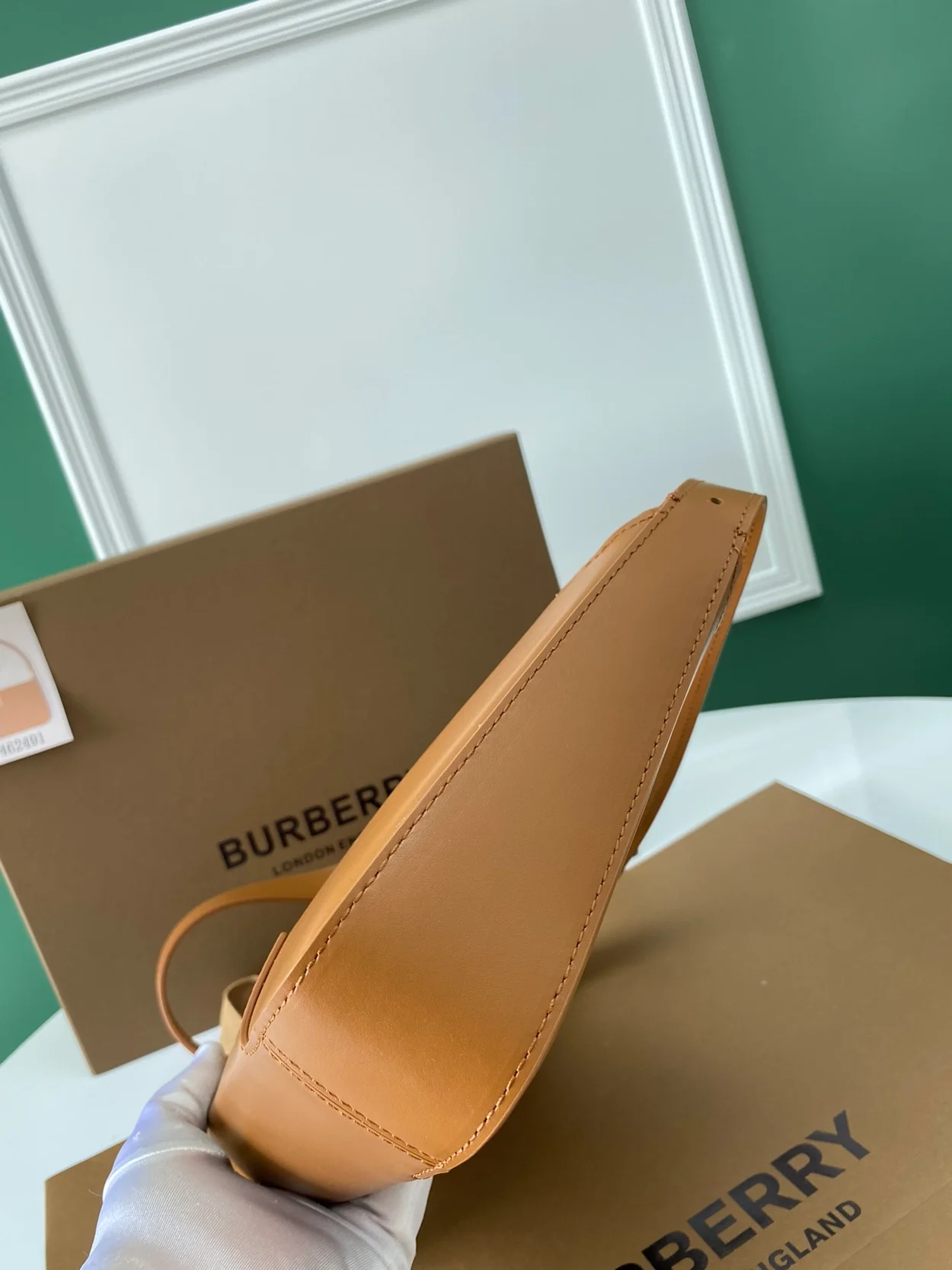 버버리 골드 TB 메탈 탑 지퍼 그레인