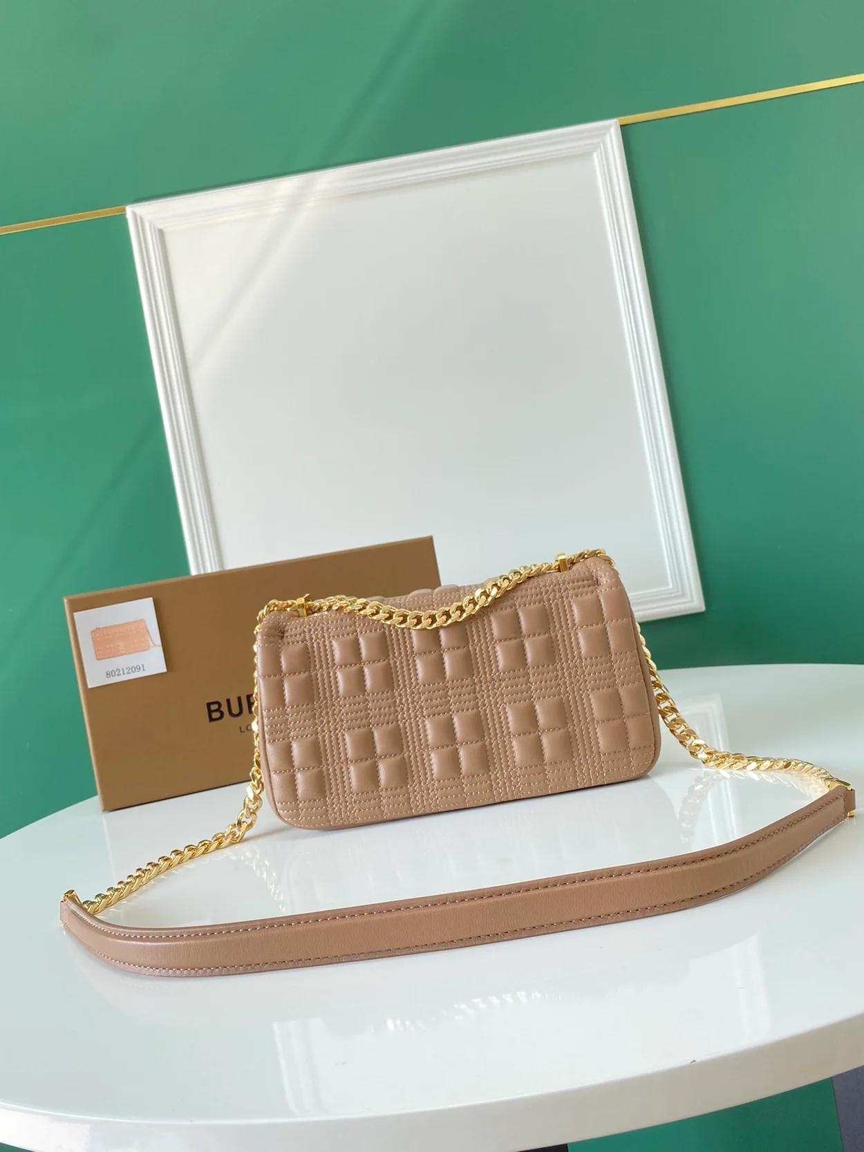 버버리 스몰 퀄팅 롤라백