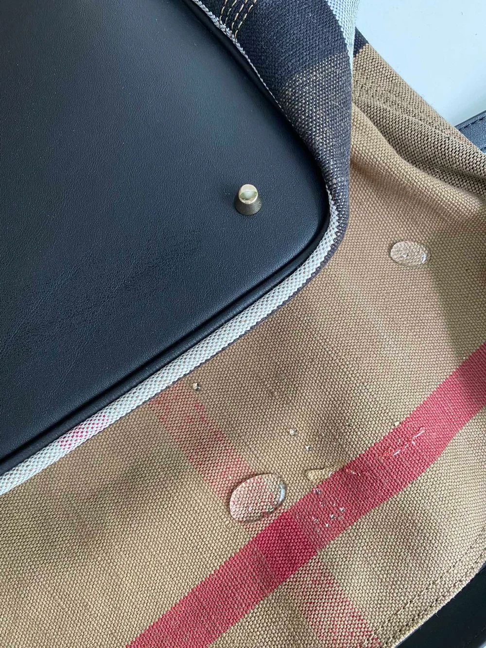 버버리 애쉬비 호보백 미디엄