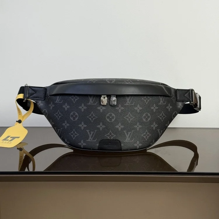 루이비통 디스커버리 범백 M46035