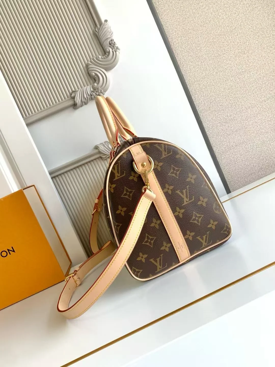 루이비통 스피디 반둘리에 30 M46980