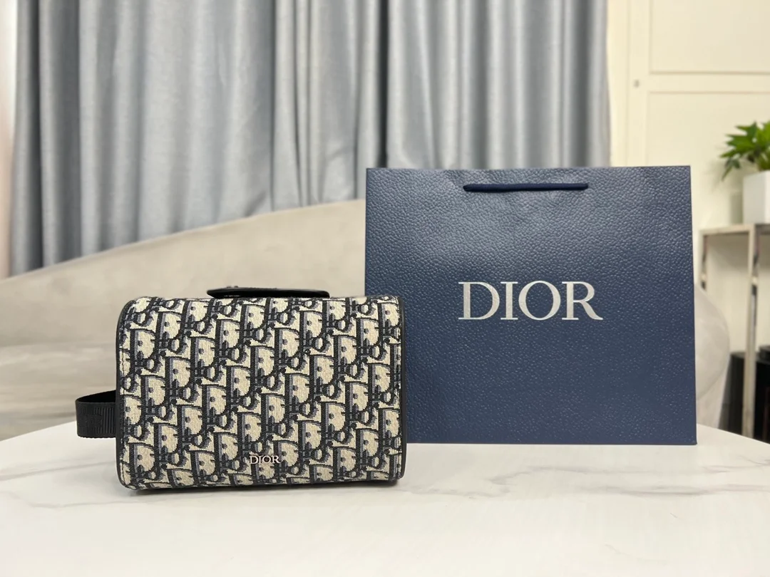 디올 Lingot 토일레트리 케이스