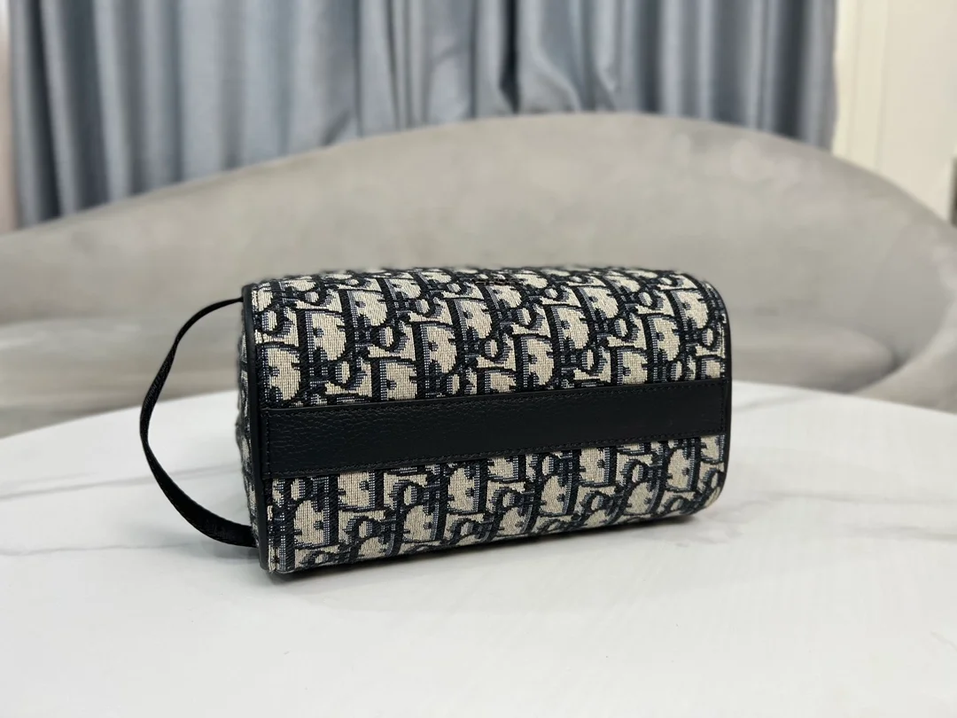 디올 Lingot 토일레트리 케이스