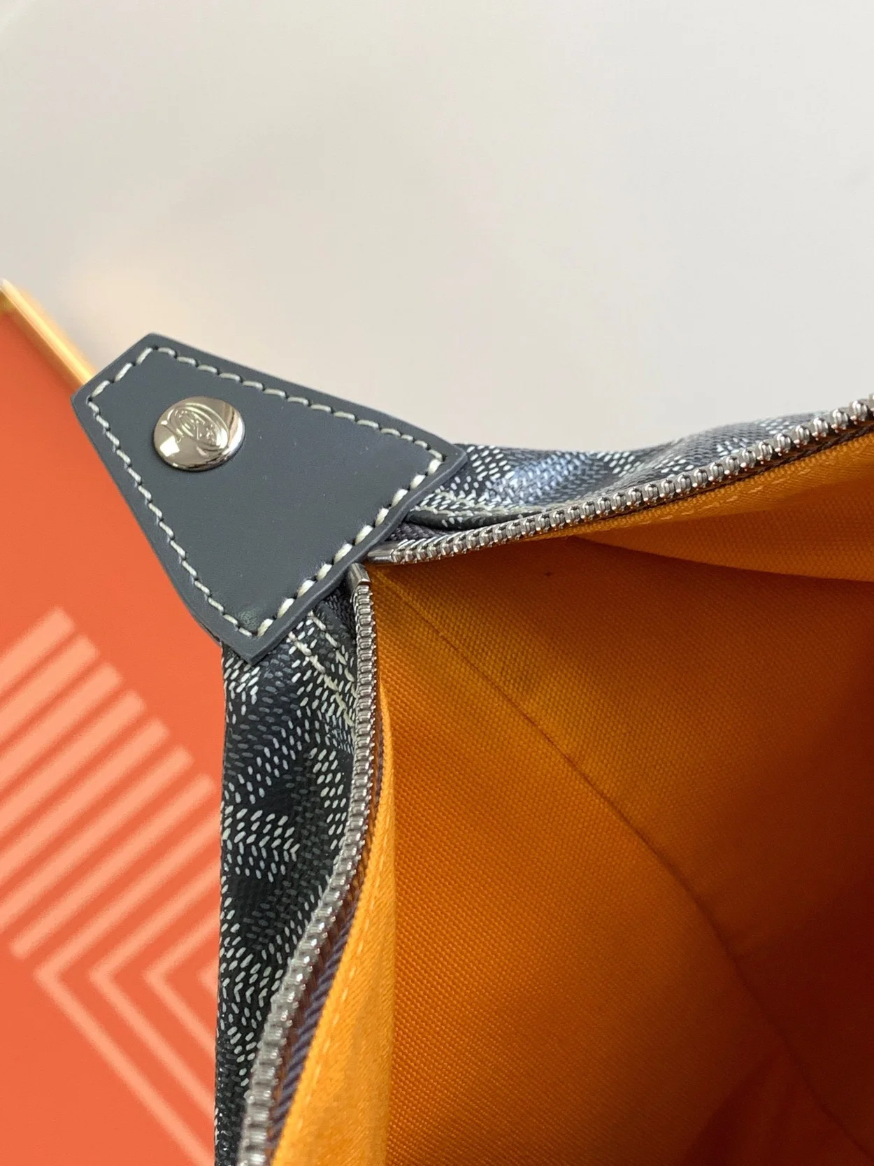 고야드 볼링 25 클러치 그레이