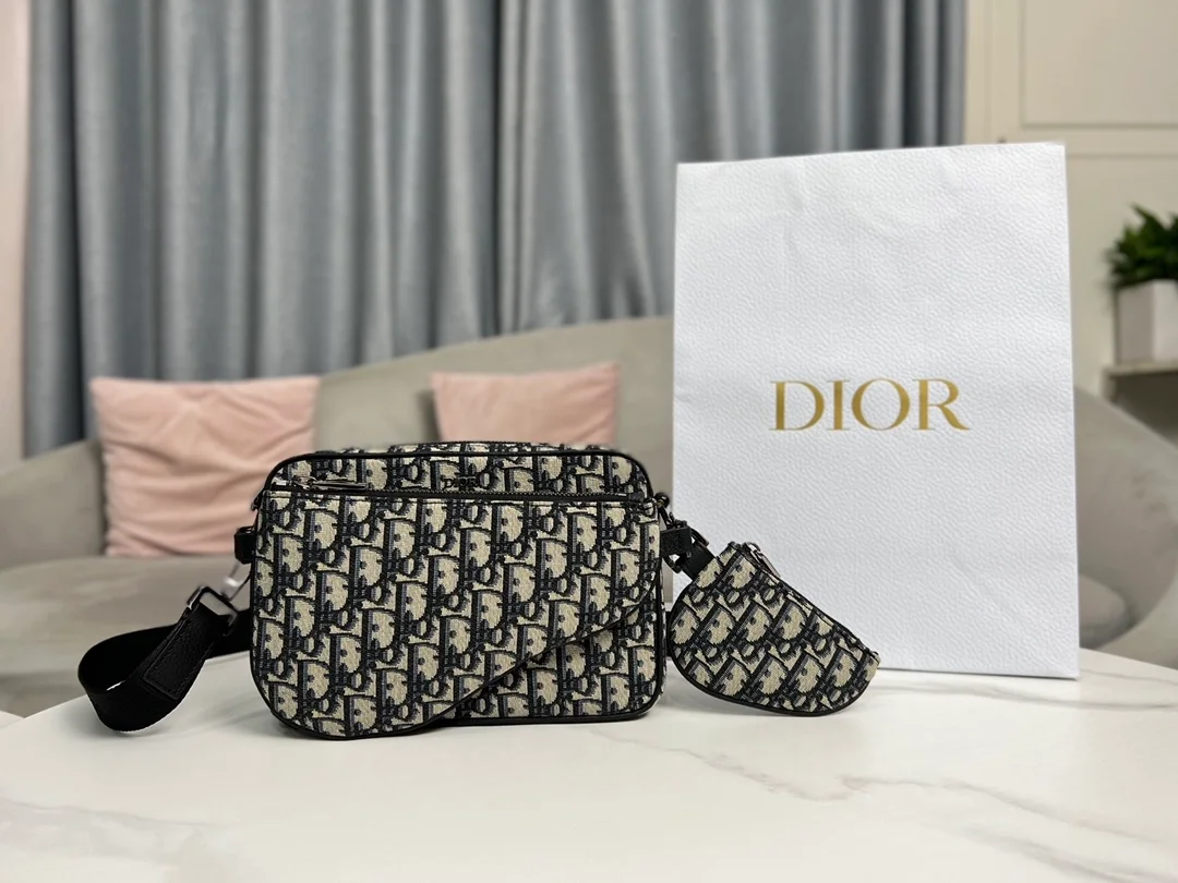 디올 새들 트리플 파우치 베이지