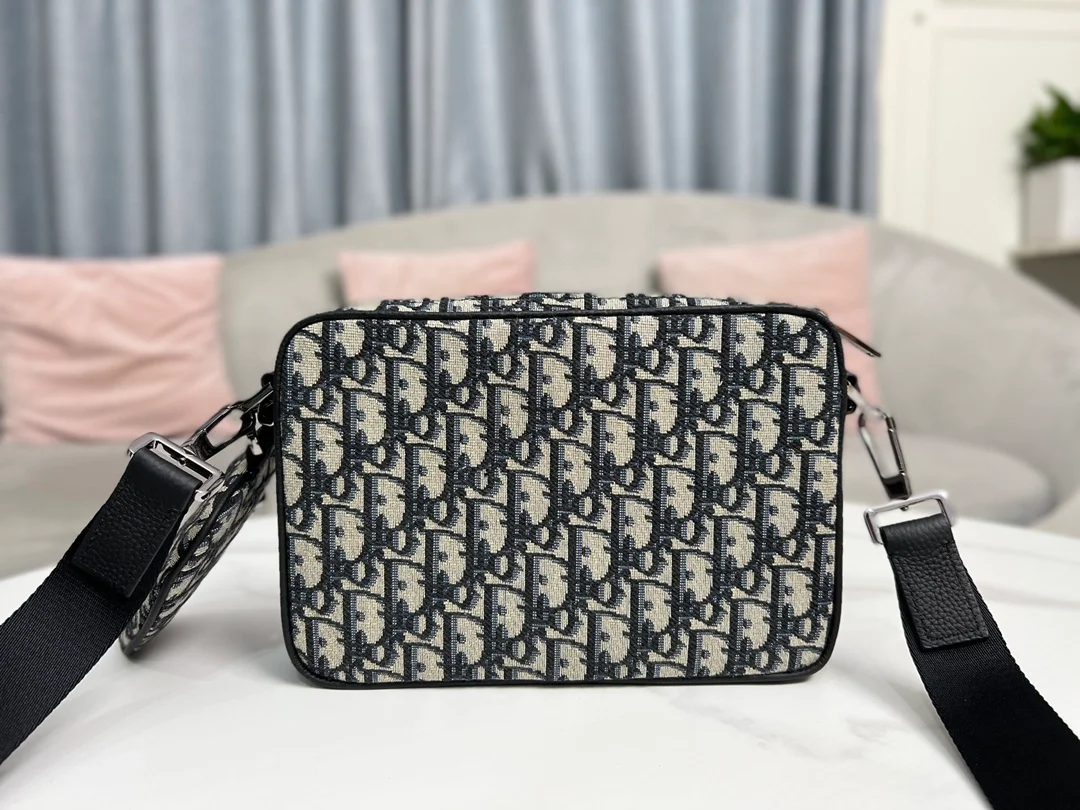 디올 새들 트리플 파우치 베이지