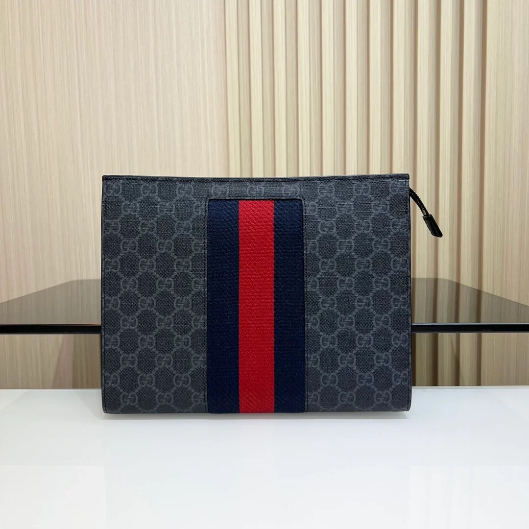 구찌 GG 수프림 캔버스 웹 파우치