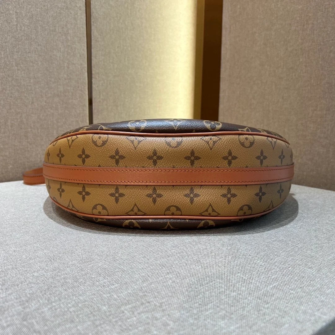 루이비통 모노그램 루프 호보백 M46311