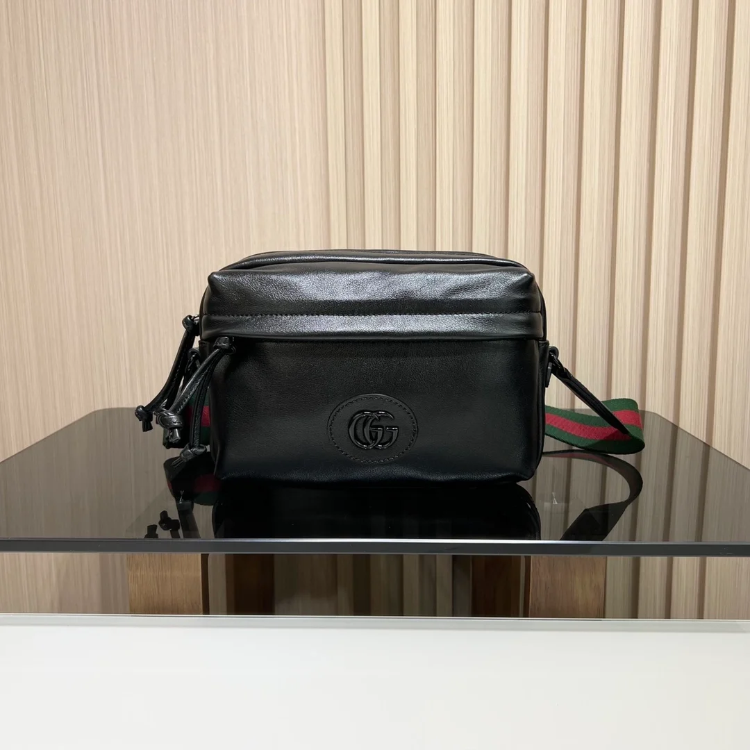구찌 더블 G 숄더백 블랙