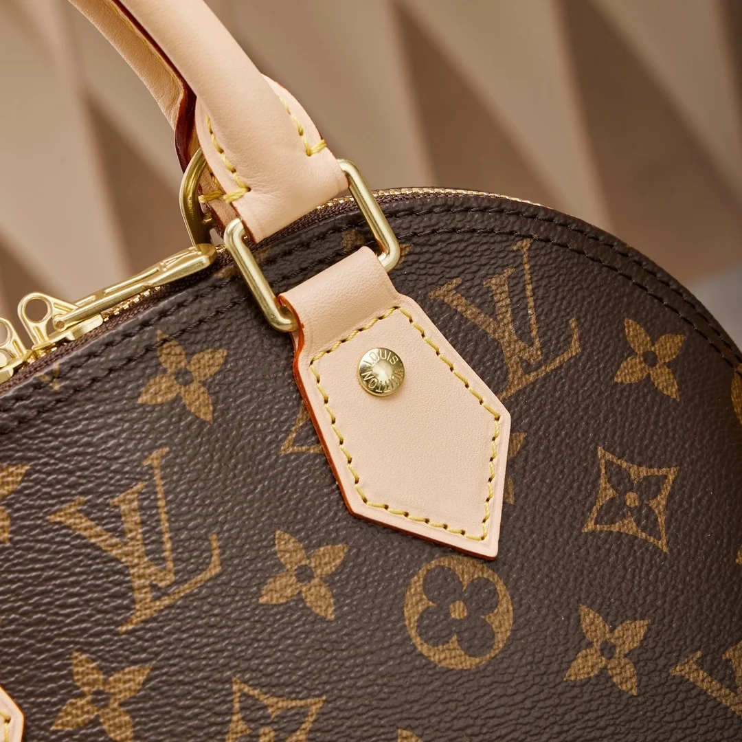 루이비통 알마 BB 모노그램 핸드백 M46990