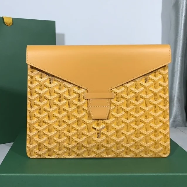 고야드 카몬도2 클러치