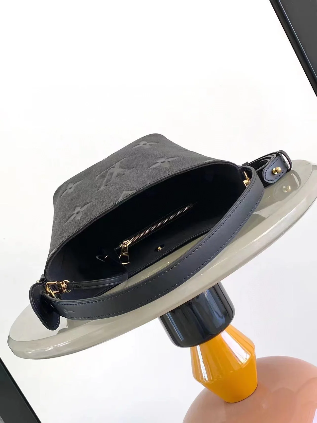 루이비통 올 인 BB M13480