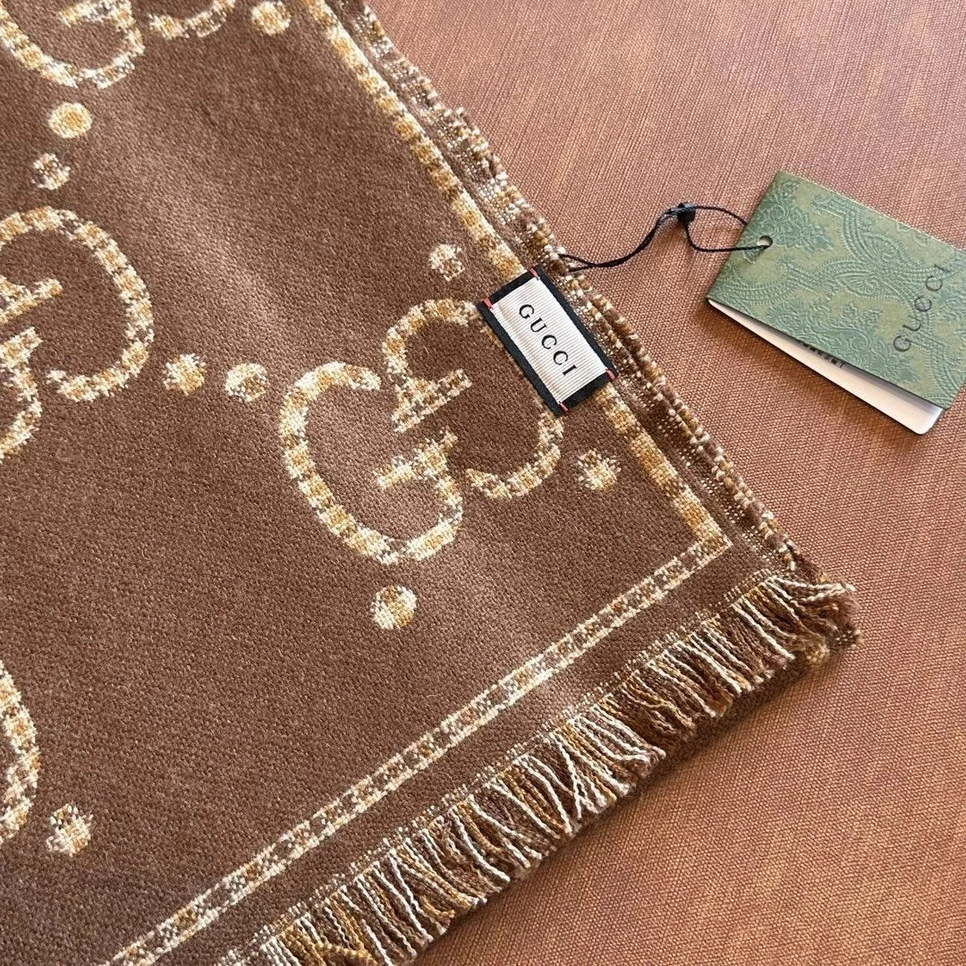 구찌 GG 체크 울 브라운 베이지 스카프