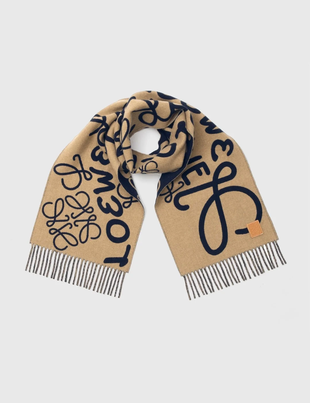 로에베 애너그램 패치 캐시미어 머플러