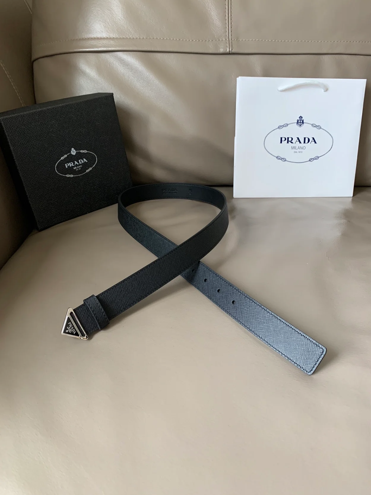 프라다 사피아노 벨트