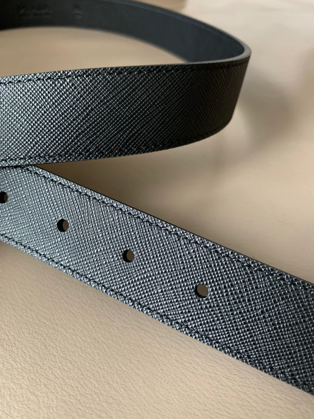 프라다 사피아노 벨트