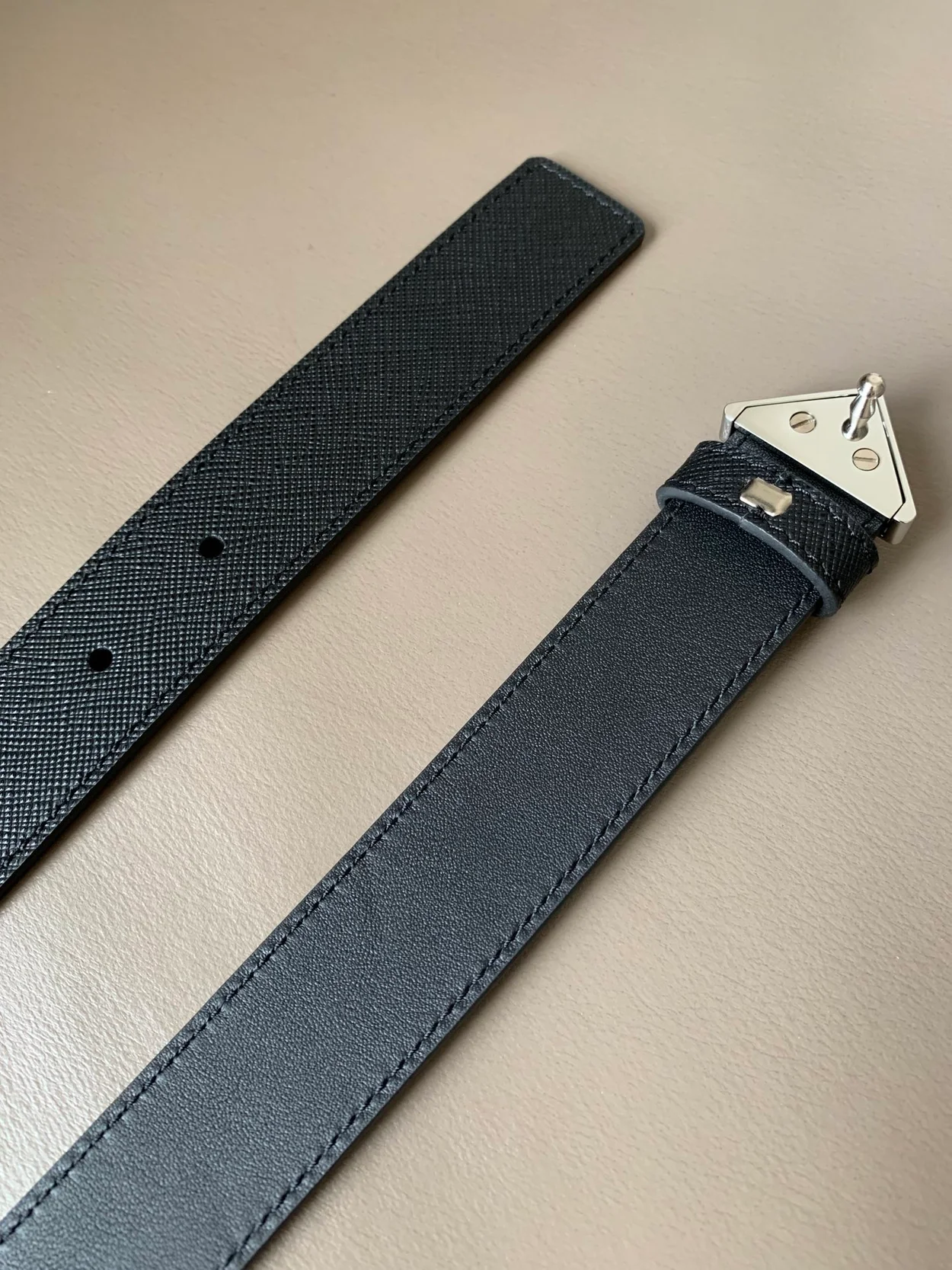 프라다 사피아노 벨트