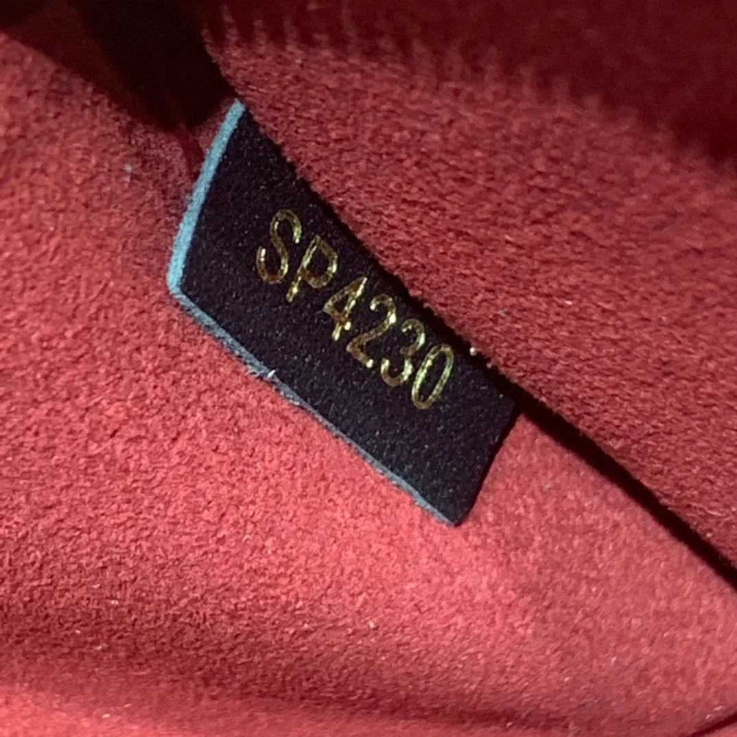 루이비통 파시 모노그램 M45592