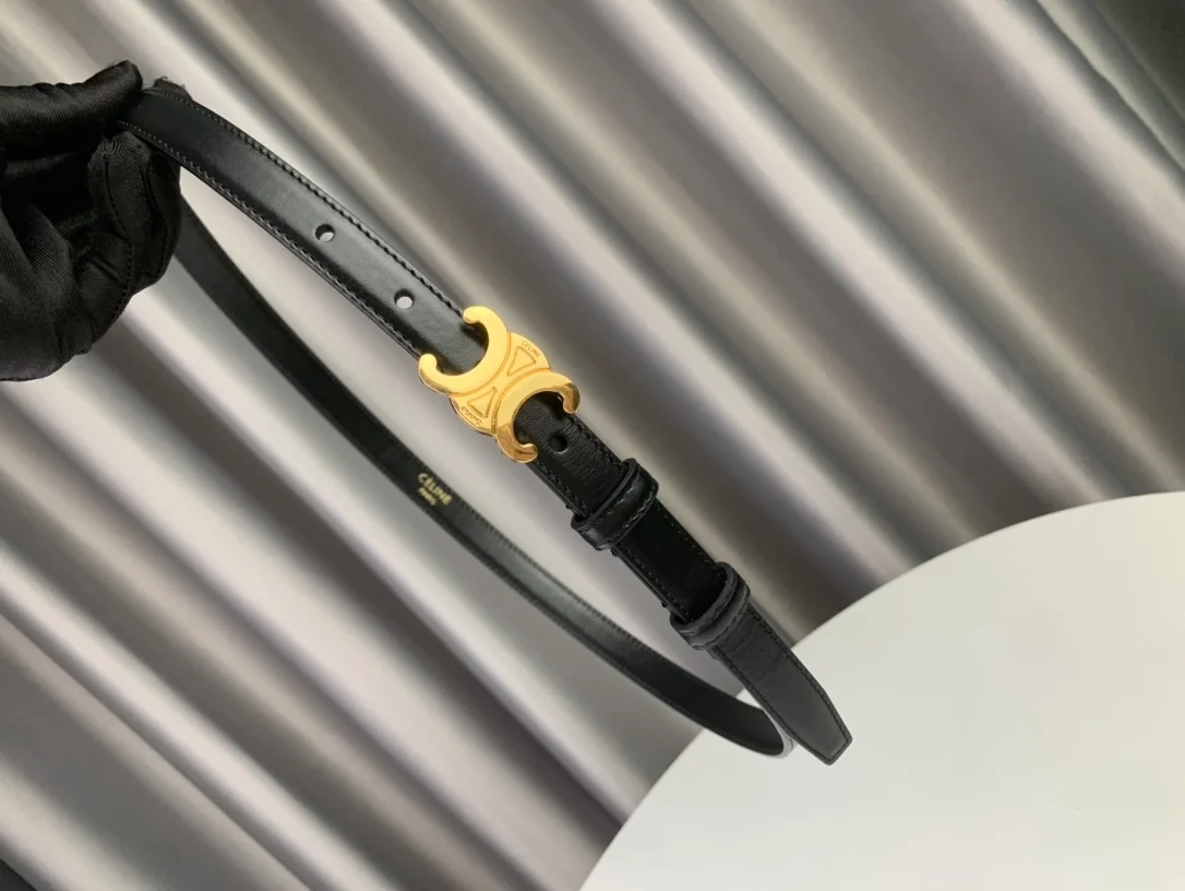 셀린느 스몰 트리옹프 벨트 블랙 18mm