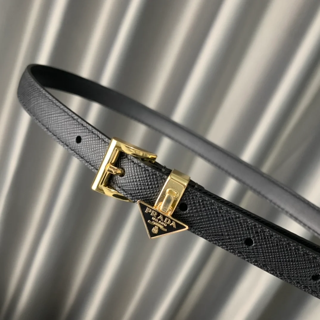 프라다 사피아노 레더 벨트 블랙 15mm