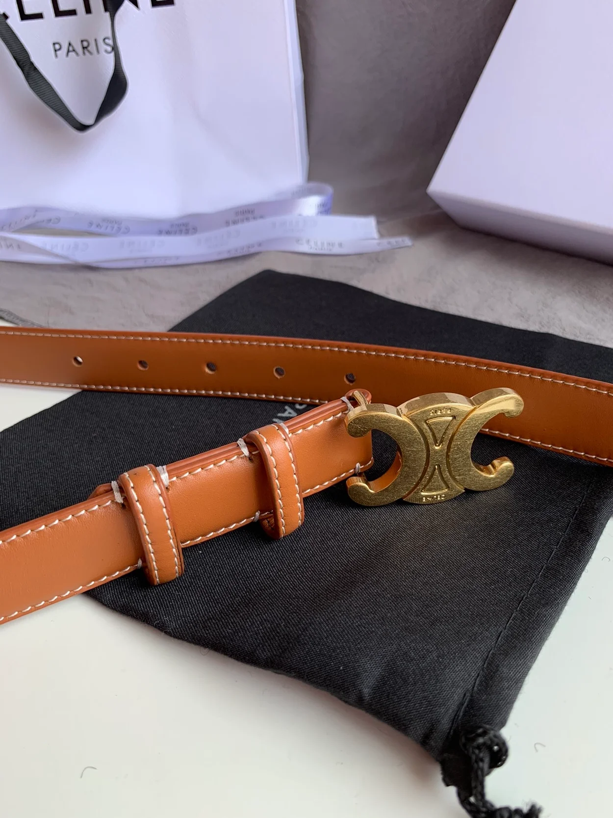 셀린느 미디엄 트리옹프 벨트 탠 25mm