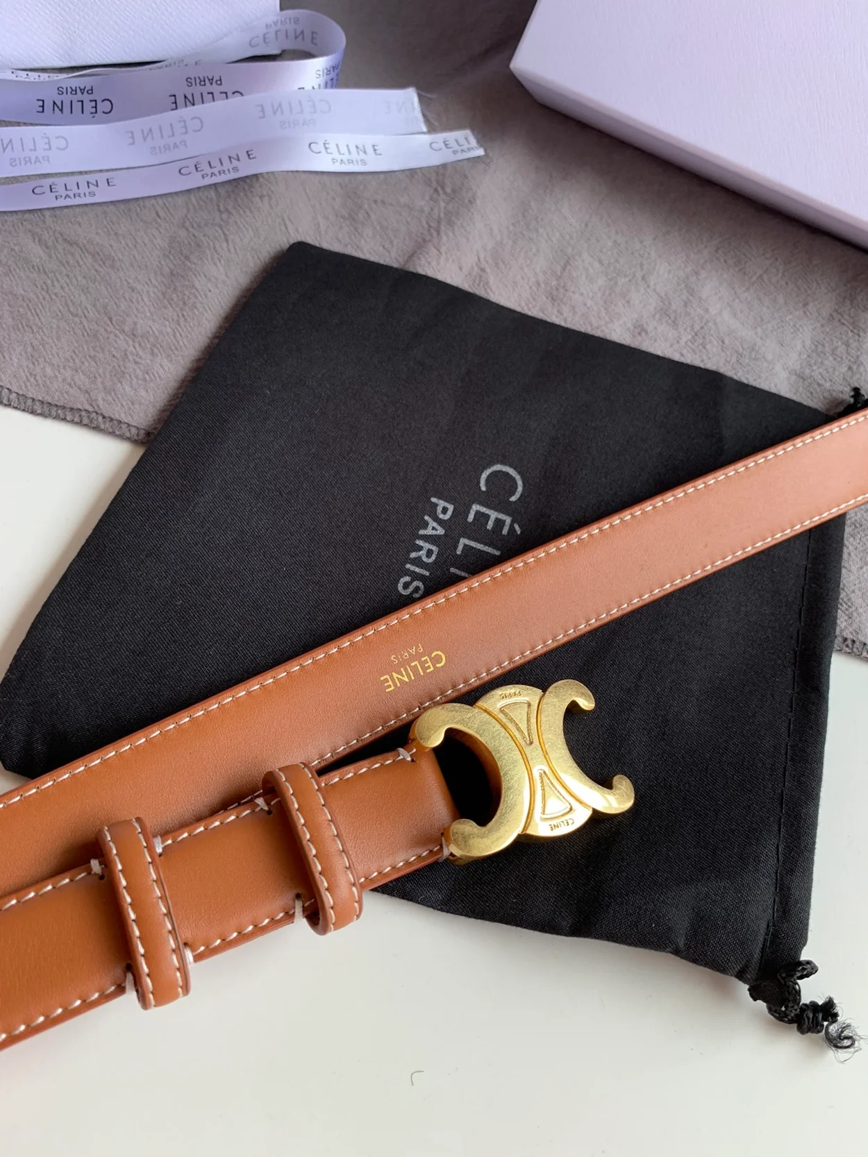 셀린느 미디엄 트리옹프 벨트 탠 25mm