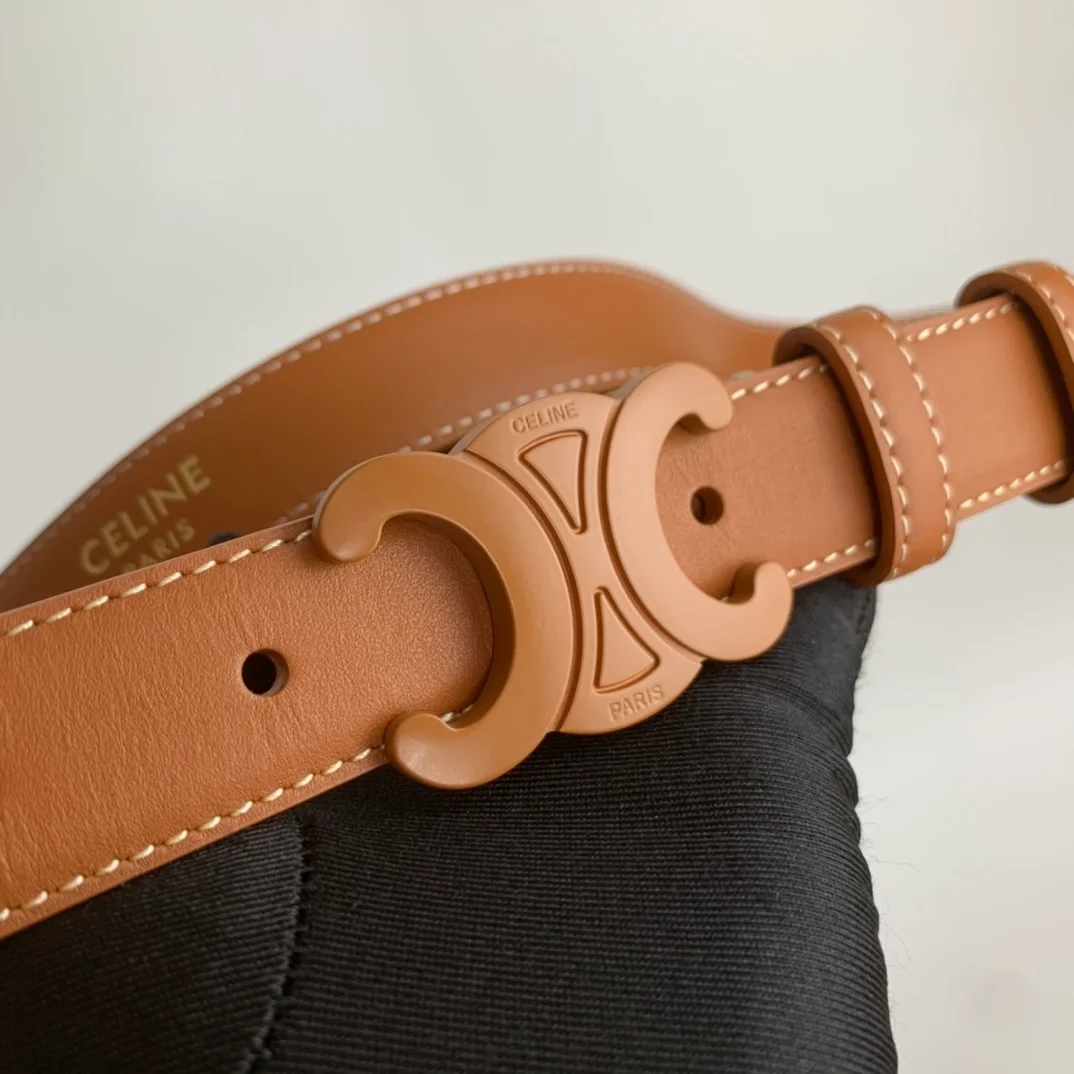 셀린느 미디엄 퀴어 트리옹프 벨트 탠 25mm