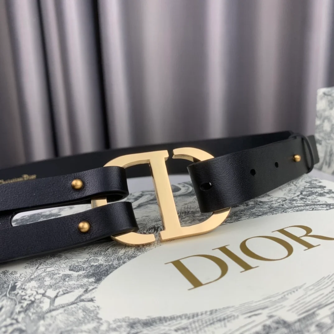 디올 30 몽테뉴 벨트 블랙 30mm