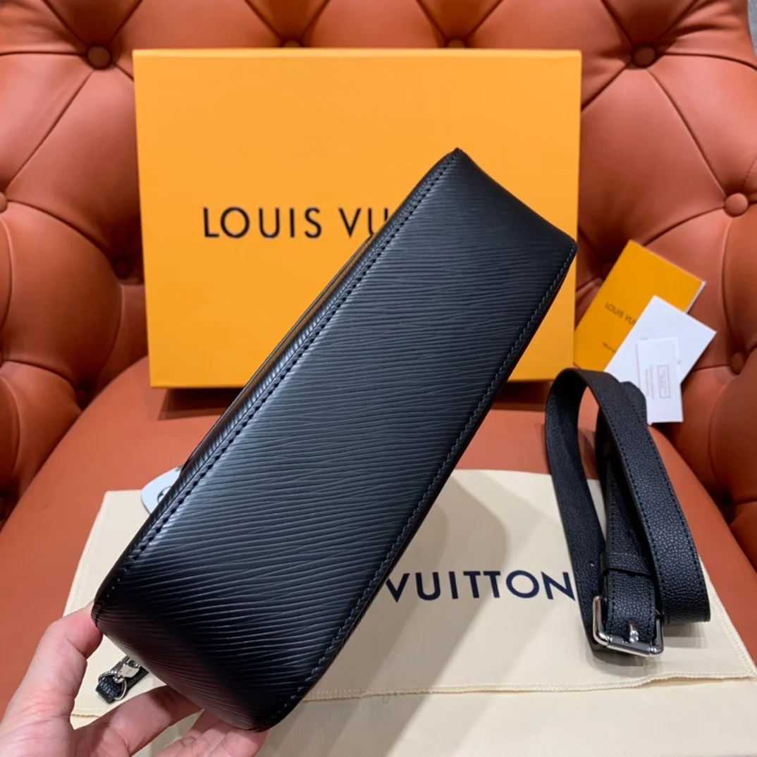 루이비통 마렐 에피 블랙 M80689