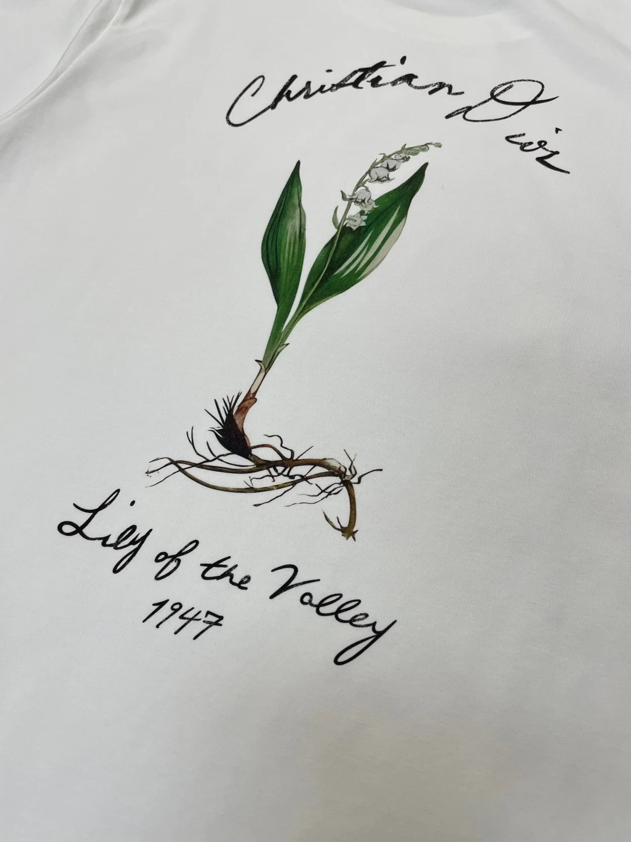 디올 핸드라이팅 캐주얼 핏 티셔츠 화이트