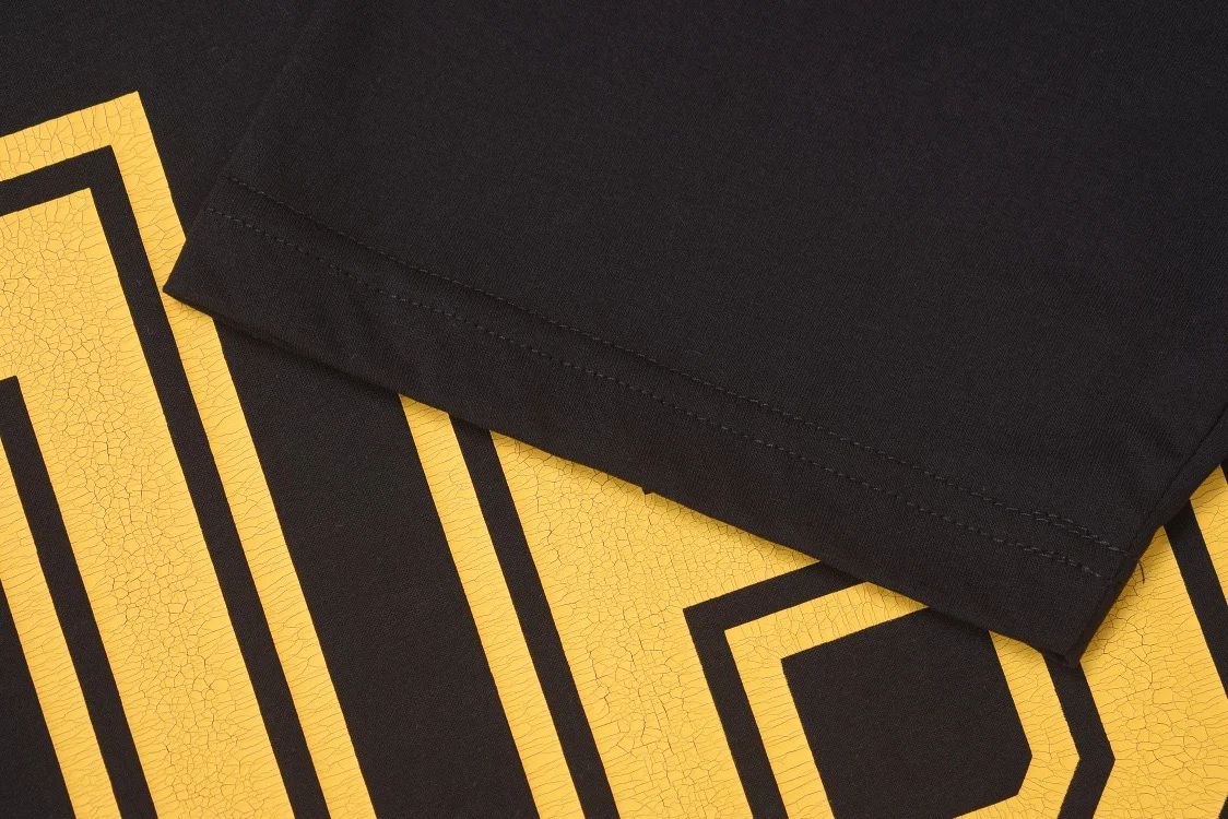 셀린느 NO.16 저지 반팔 티셔츠 블랙