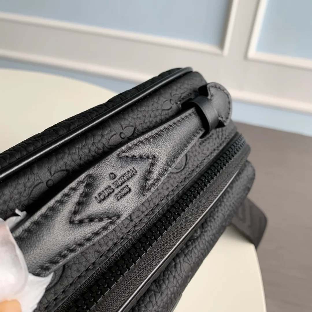 루이비통 S 락 메신저 백 M58489