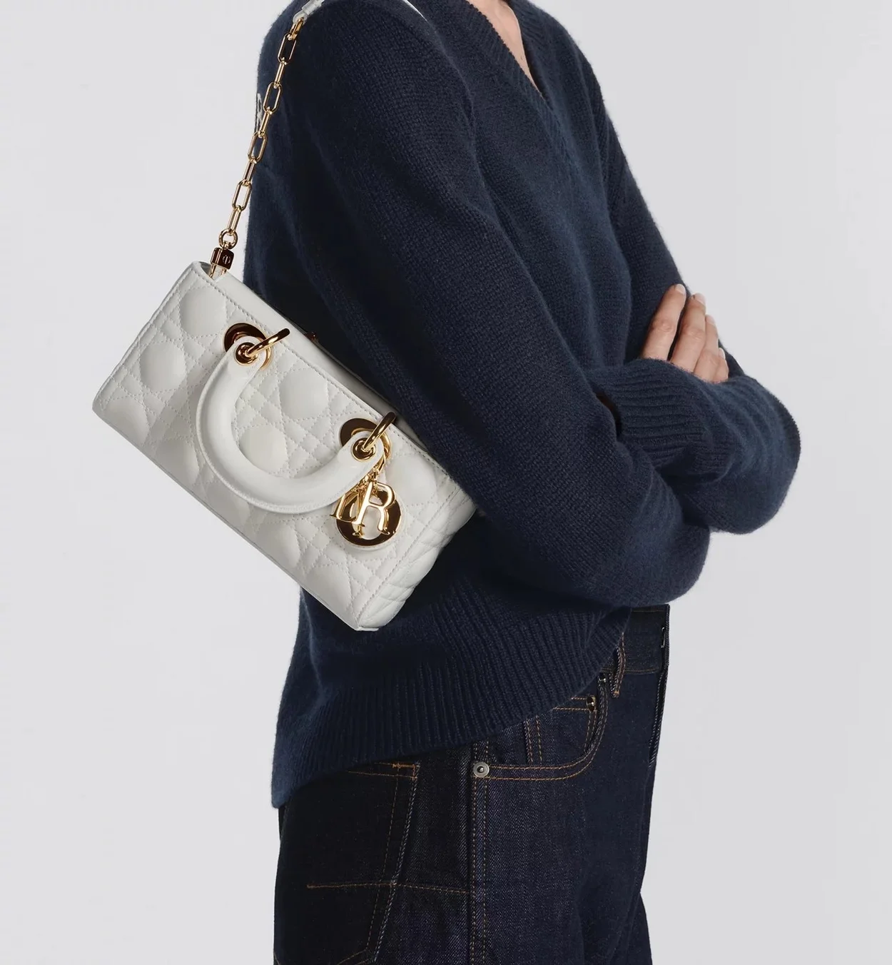 디올 레이디 D-JOY 22 백