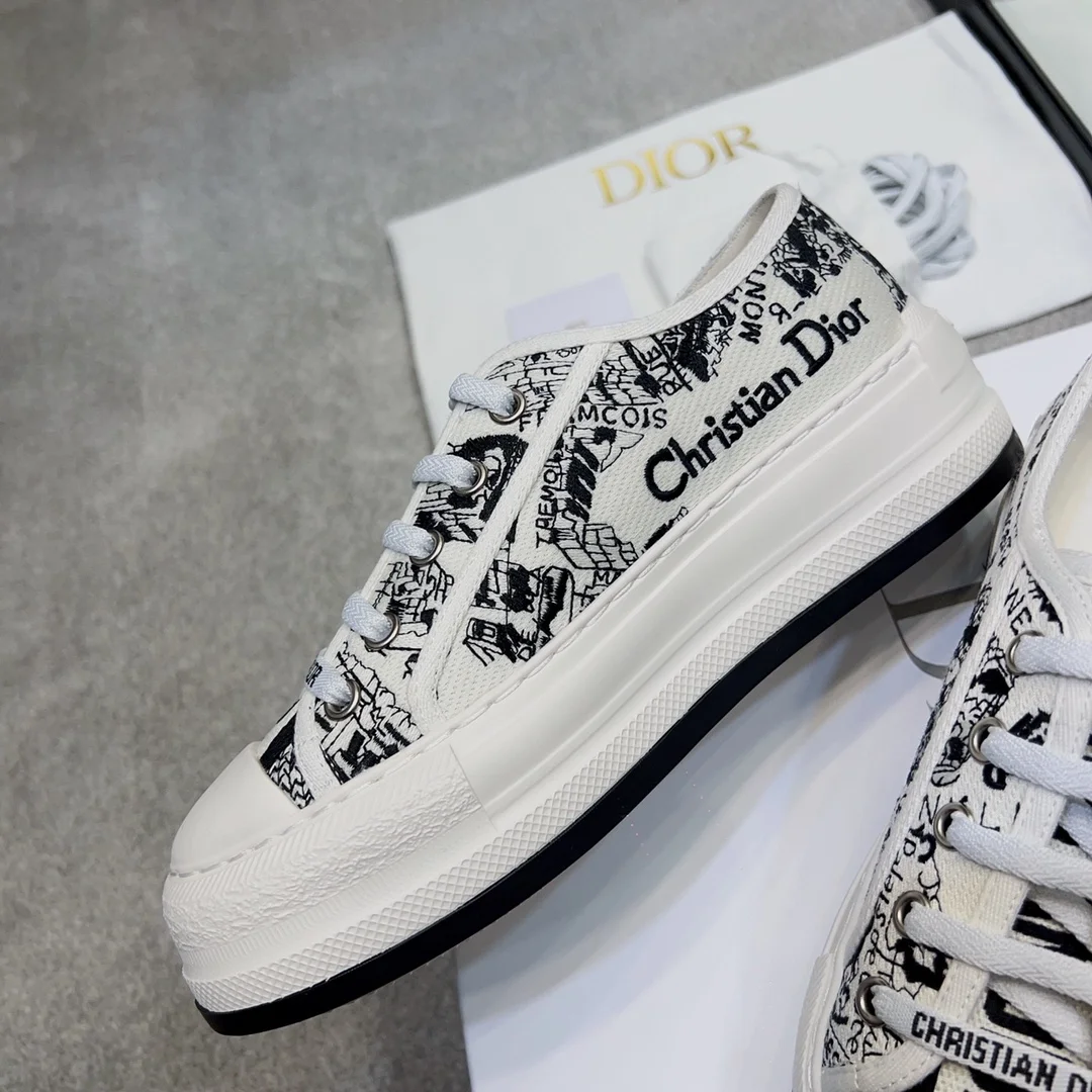 디올 플랫폼 스니커즈 화이트&블랙
