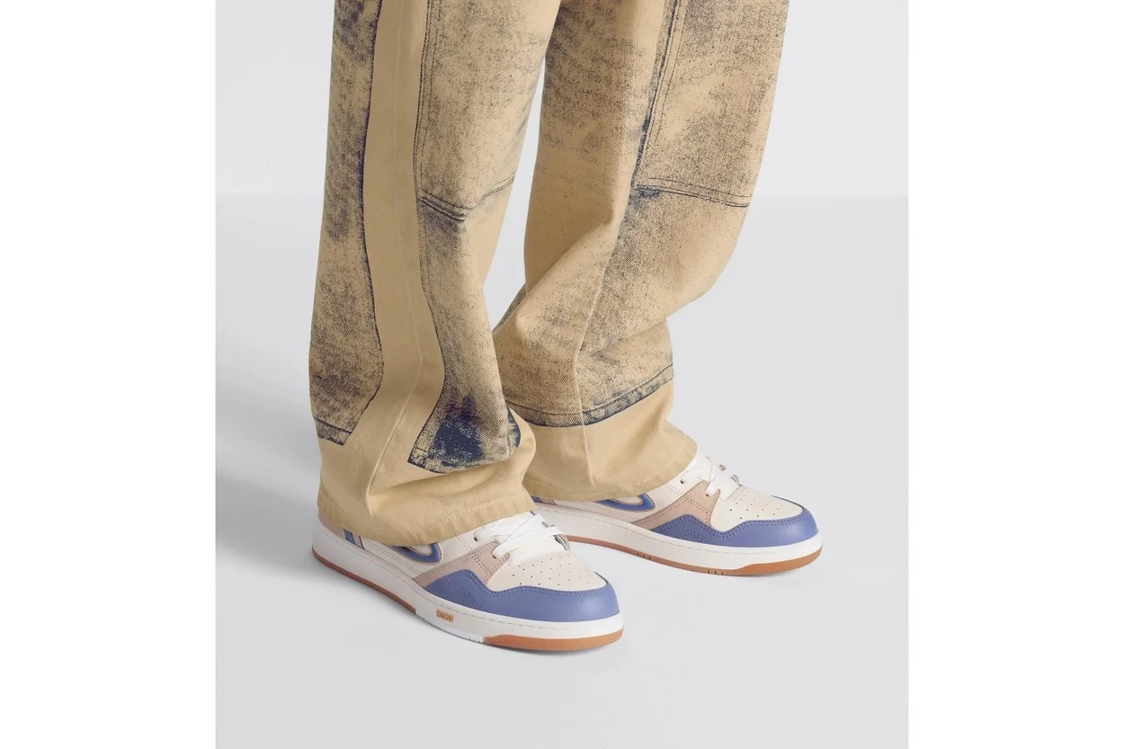 디올 B57 미드탑 스니커즈 블루 & 크림