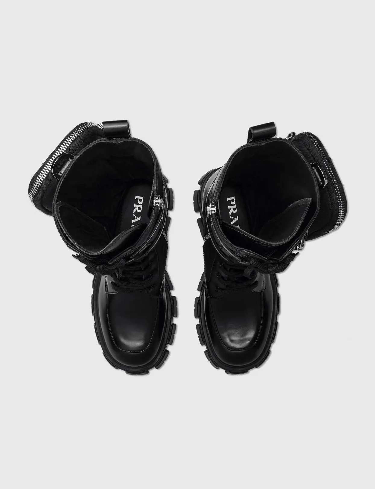 프라다 브러시드 ROIS 가죽 나일론 모노리스 부츠