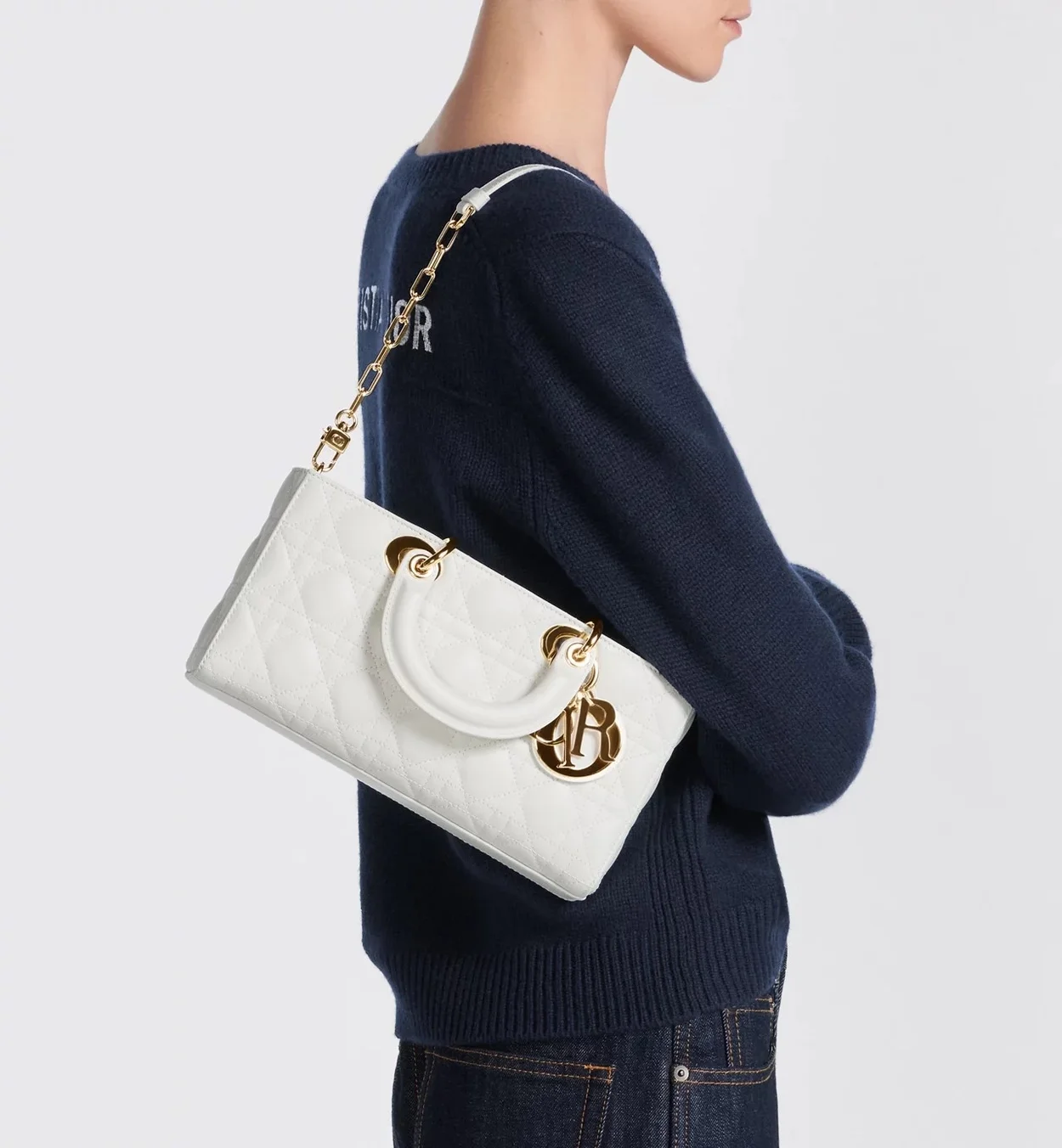 디올 레이디 D-JOY 미디움 백 화이트