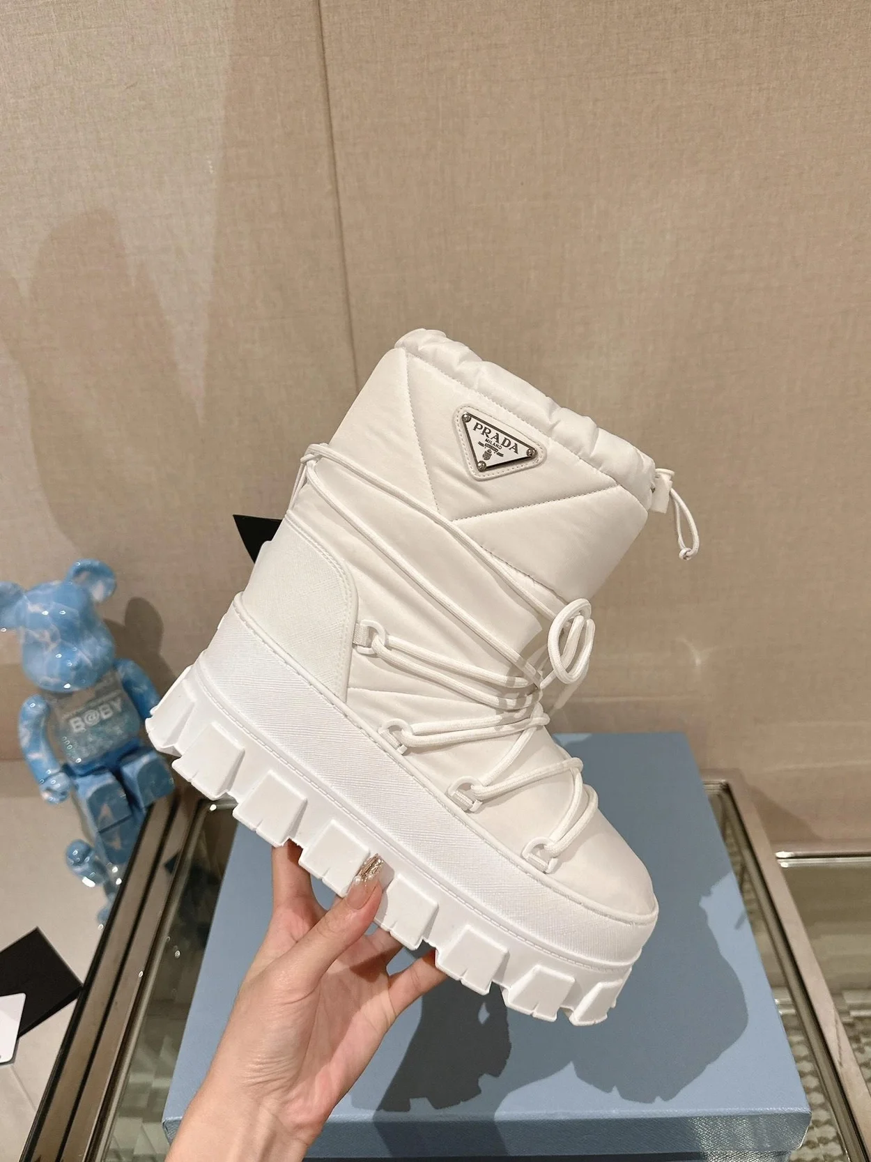 프라다 나일론 개버딘 아프레 스키 부츠 화이트