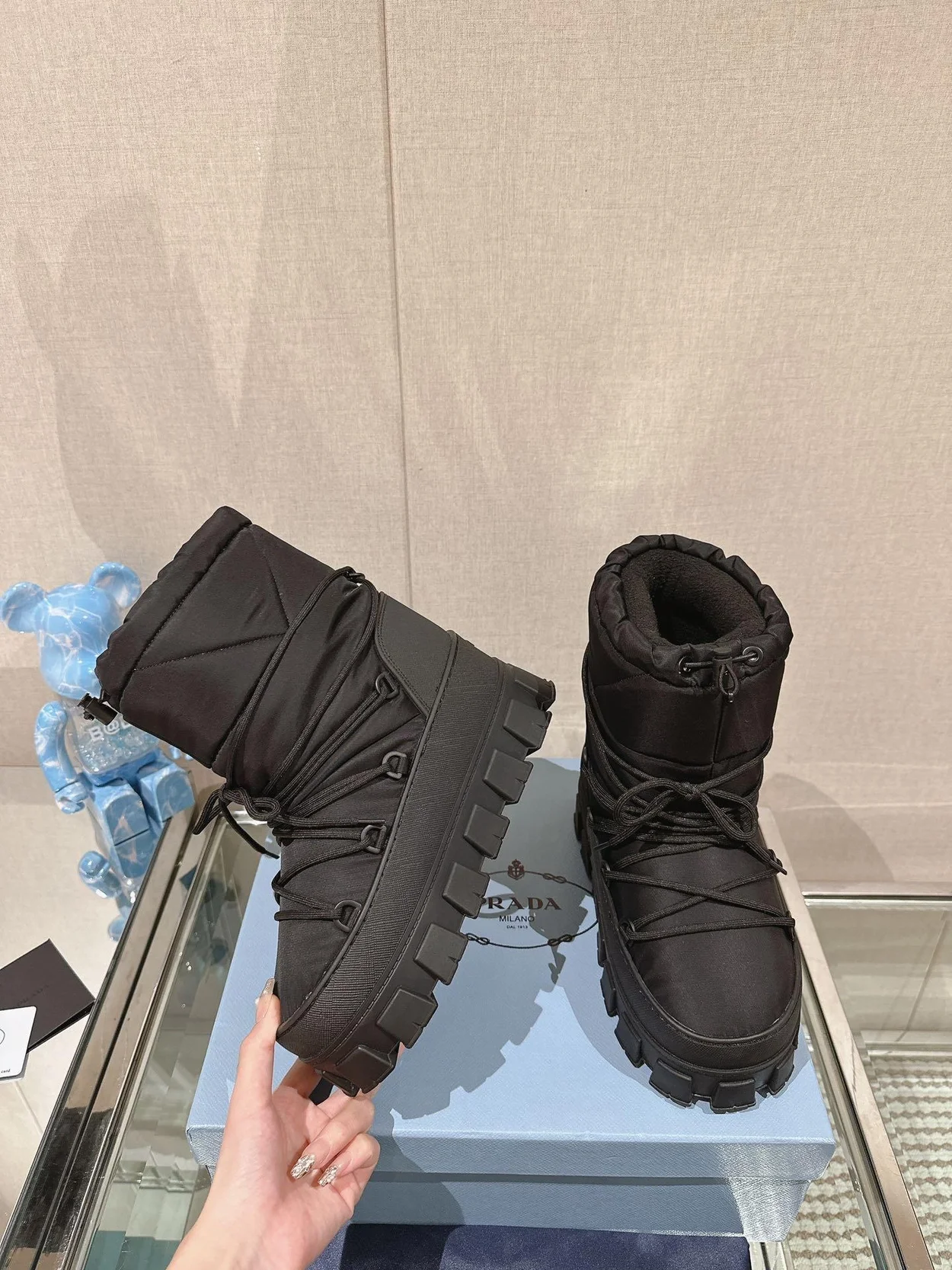 프라다 나일론 개버딘 아프레 스키 부츠 블랙