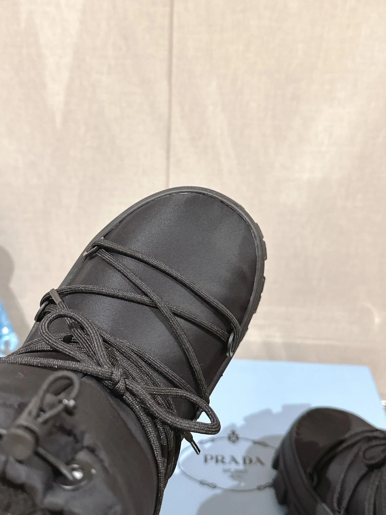 프라다 나일론 개버딘 아프레 스키 부츠 블랙