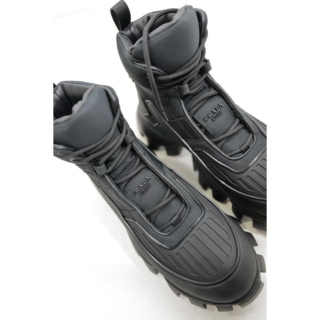 프라다 Cloudbust Thunder 레이스업 부츠 블랙