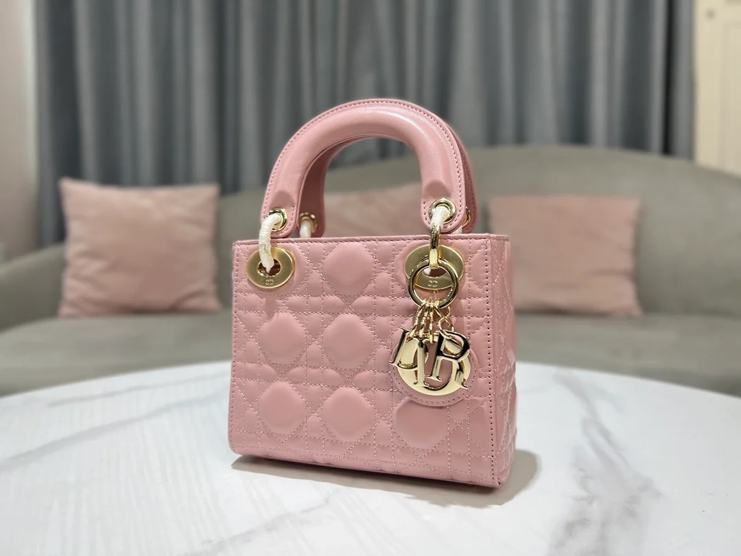 디올 레이디 페이던트 까나쥬 미니 백 앤틱 핑크